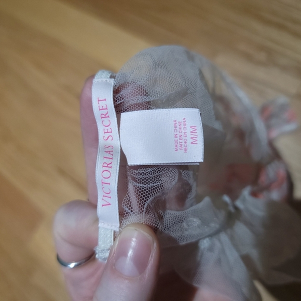 Victoria's Secret Nightie Bundle M - Picture 10 of 10